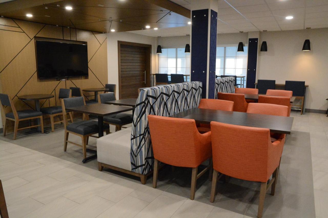 Holiday Inn Express Athens By Ihg Exterior foto